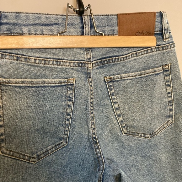 DEFROST light wash jeans - Picture 4 of 4